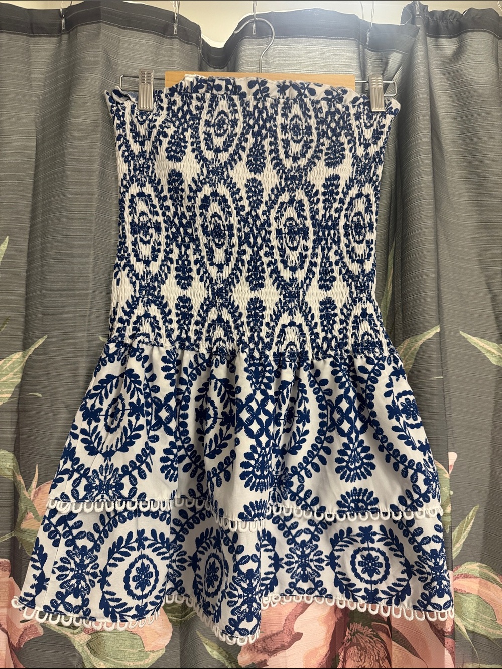 SHEIN White and Navy Blue Strapless Smocked Tiered Dress